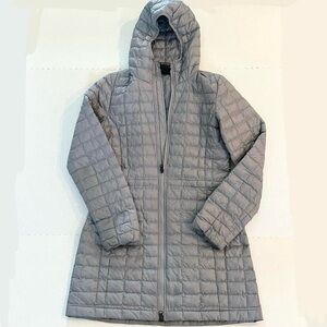 North Face Womens Winter Jacket Thermoball Eco Insulated Hood Parka Small